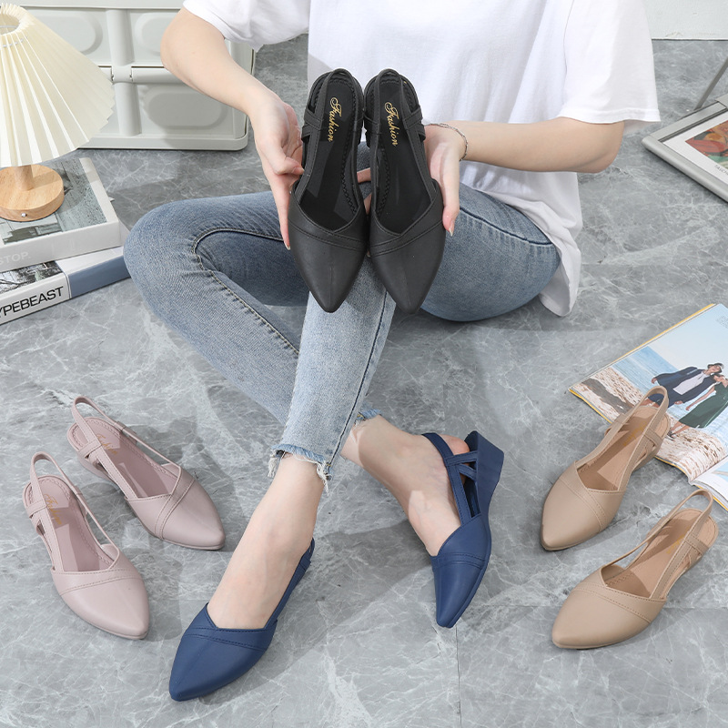 Slippers women wear fashion flat bottom summer new foreign trade large size wear beach sandals a generation of hair