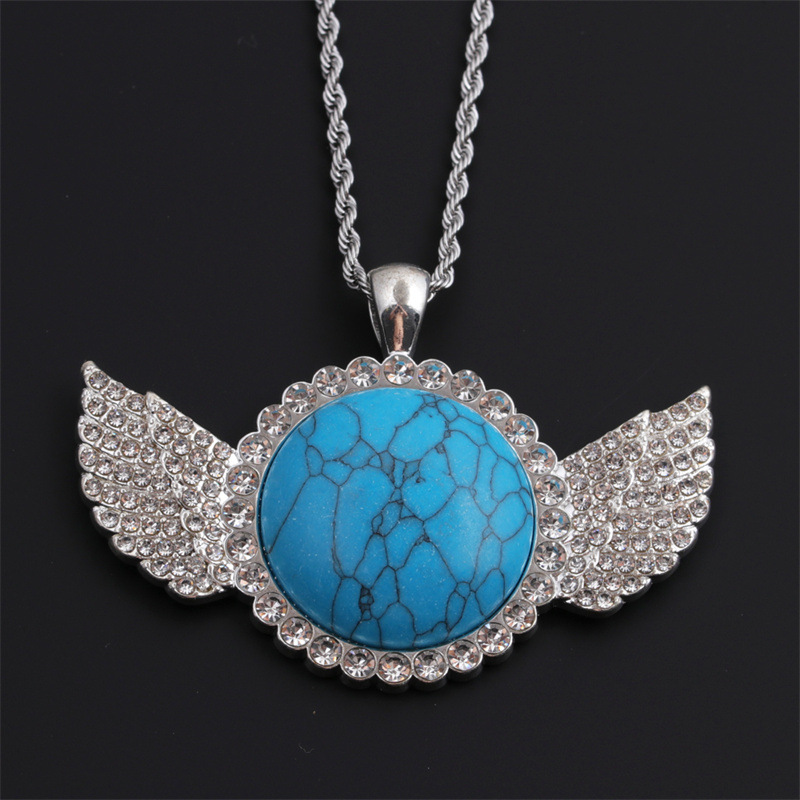 Wholesale New Angel Wing Pendant Turquoise Amethyst Diamond Necklace Nihaojewelry display picture 1