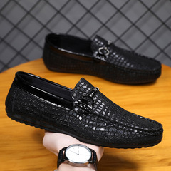 European Men's Shoes 2023 Spring New Beanie Shoes Men's Low-cut Slip-on Breathable Lazy Shoes One-Piece Loafers