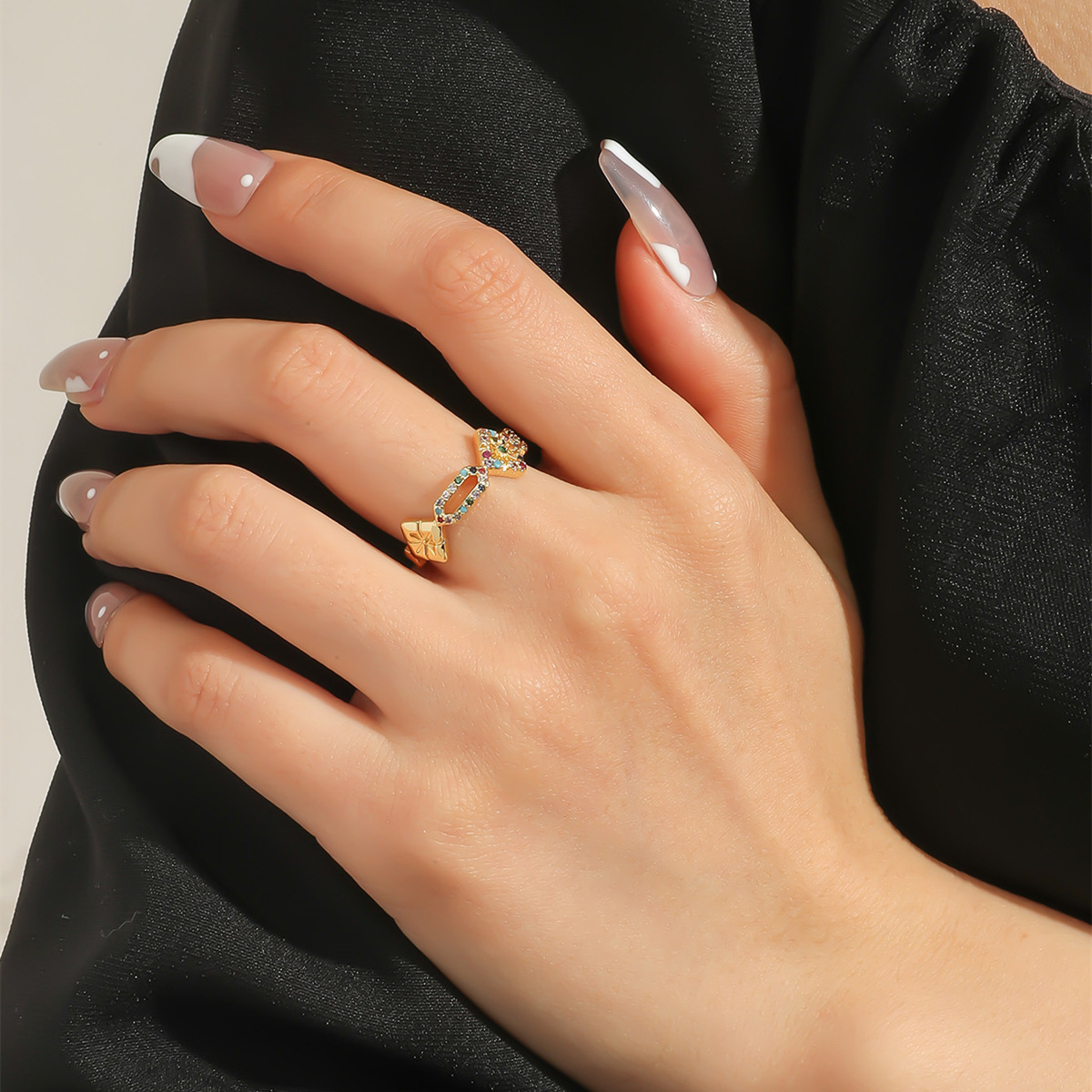 Small retro universal nail decoration with zircon
