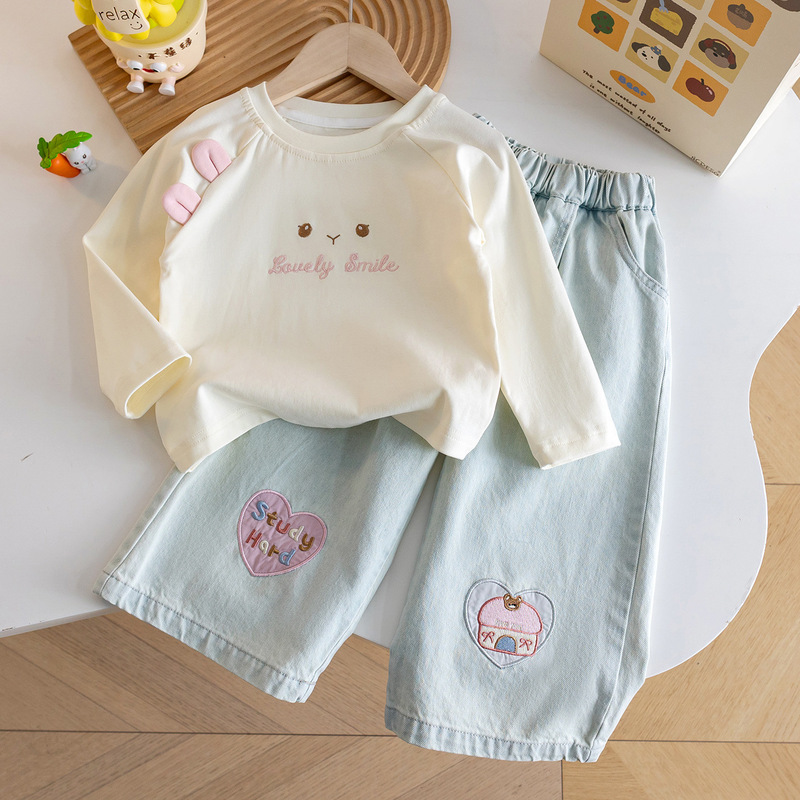 Little Girl Autum Korean 2025 New Cartoon Stereo Rabbit Ear Top + Heart Embroidered Jeans Two-Piece Set