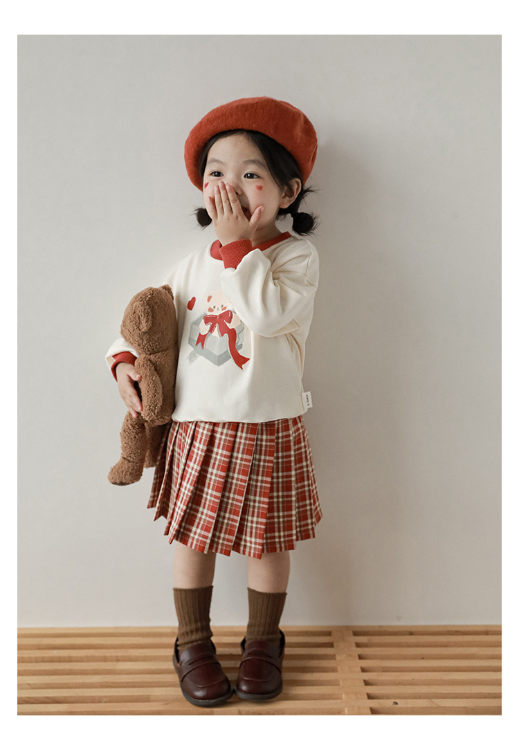 Qiu Duomeng Girls' Cartoon Little Bear Sweater Checkered Set 2024 New Spring and Autumn Children's Top Half Skirt_voghion.com