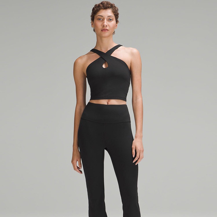 LULU bottom outerwear chaleco de hueco cruzado una pieza de cuello colgante ropa interior de yoga de mujer sujetador deportivo para uso exterior