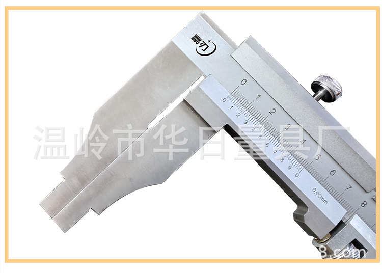圆弧爪大量程游标卡尺_09.jpg