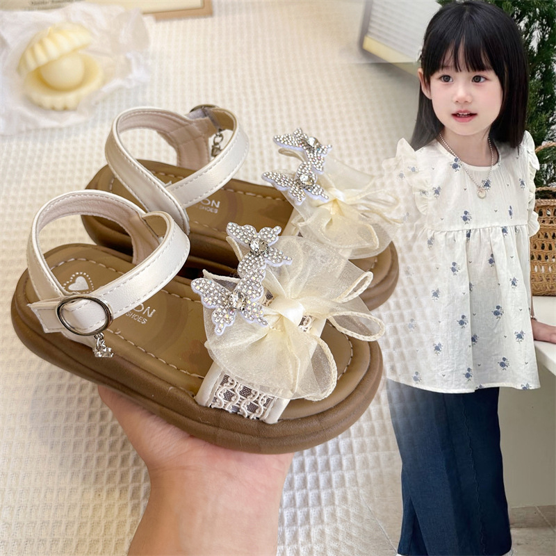 Zapatos de princesa de arco para niños verano 2026 nuevo estilo de moda para niñas zapatos de playa versátiles zapatos de mariposa para niños zapatos Lefour image 3