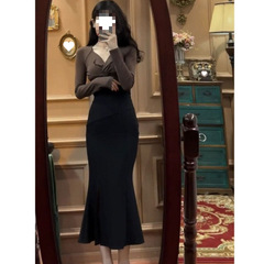洋气网红套装女秋季法式甜辣风上衣牛仔鱼尾半身裙盐系穿搭两件套
