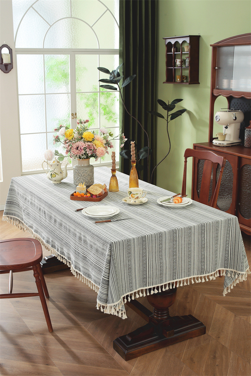 Nappe En Jacquard Style Ethnique Américain Avec Franges Et Dentelle_voghion.com