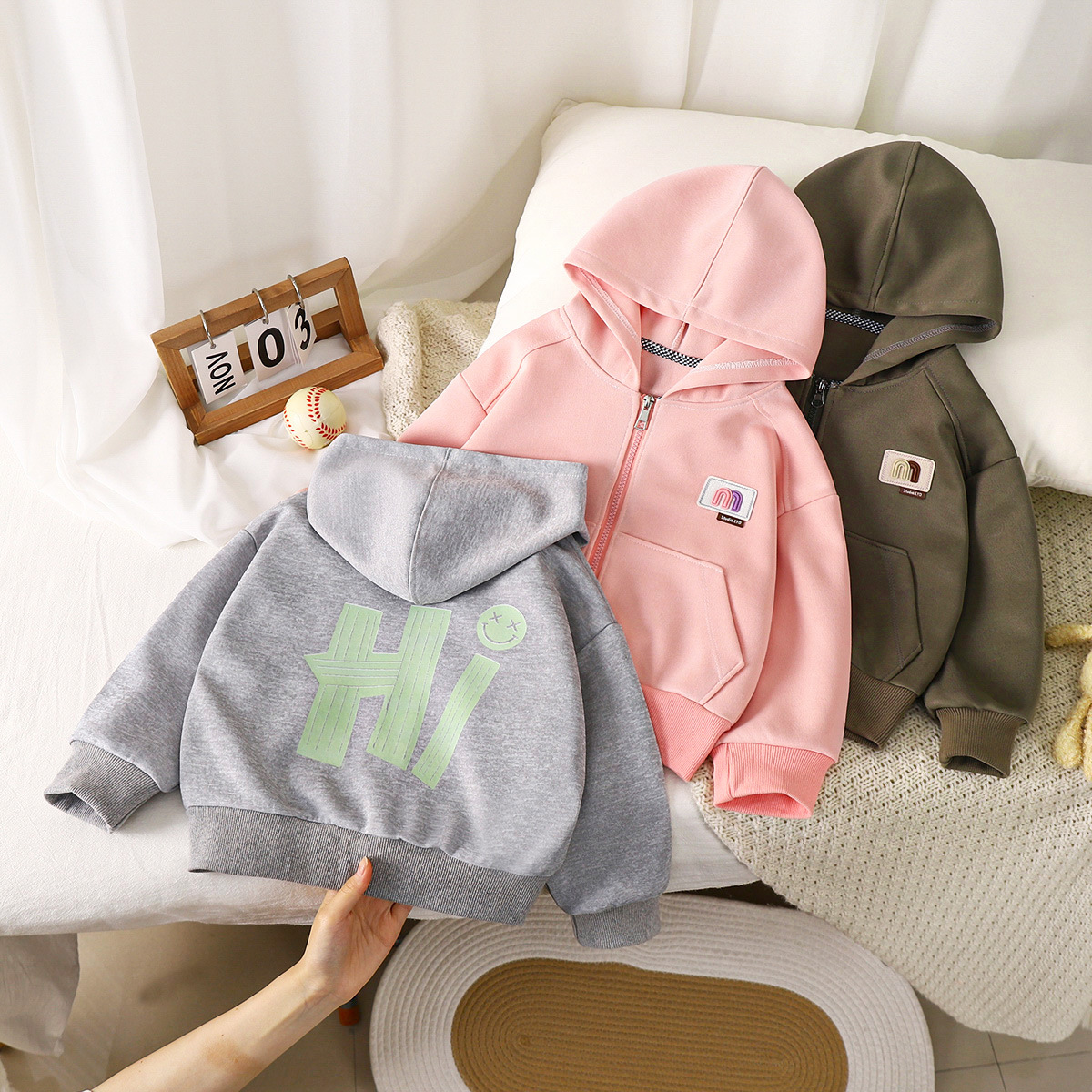 Children's Spring and Autumn Sweatshirt 2025 New Long Sleeve Boys Zipper Girls' Stylisics Top Large Children's Hooded Cardigan