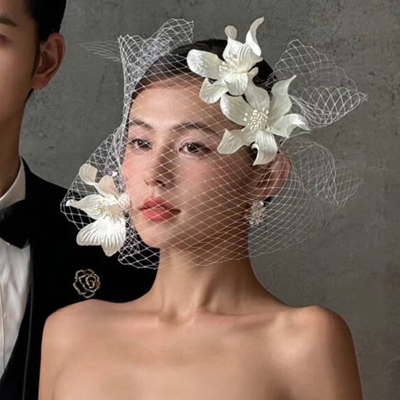 French vintage three-dimensional floral mesh veil hair accessory set for wedding dress bridal makeup and styling bridal headwear accessories