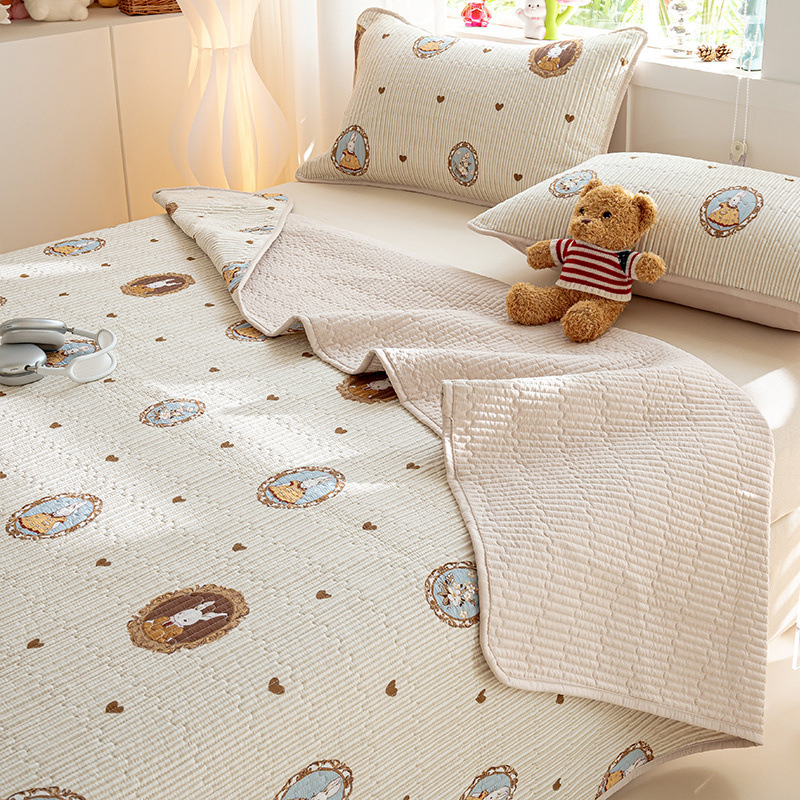 Tapa de cama de algodón de verano de una sola pieza 2025 nuevo traje de tres piezas de sábanas acolchadas de tatami de algodón universal de cuatro estaciones