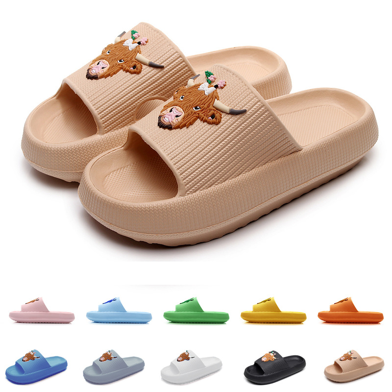 2026 New Cartoon Highland Cow Thick-Soled Slippers for Couples, Eva Slippers with a Soft Feel, Suitable for Home and Outdoor Use, Non-Slip Shoes
