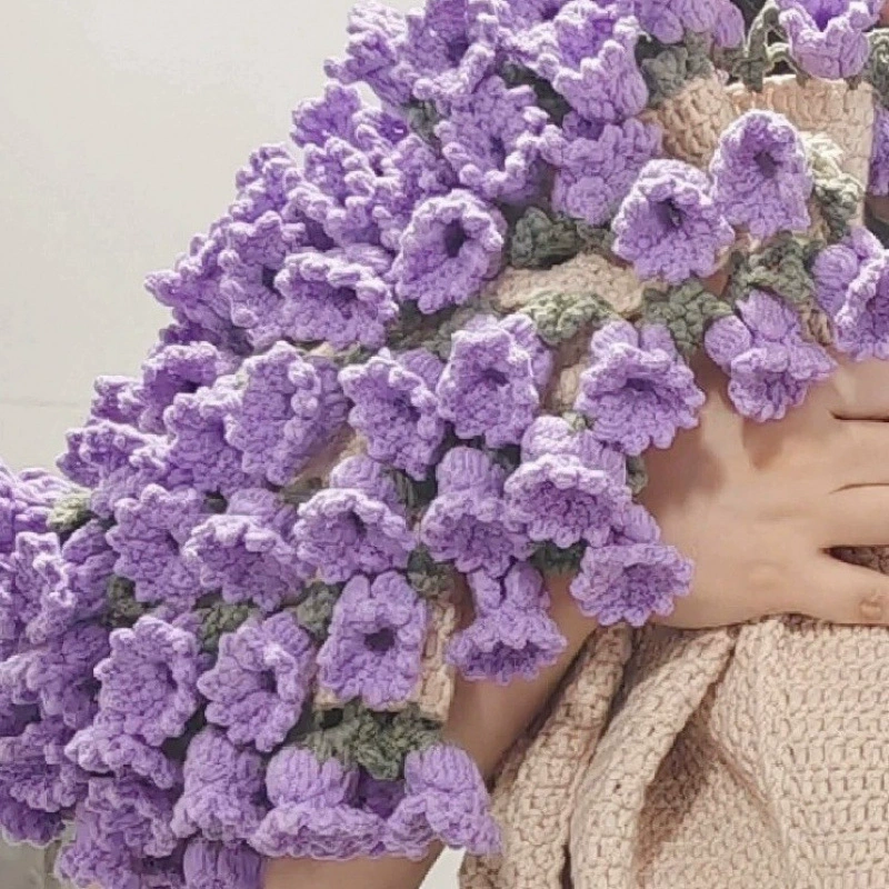 Плетеный пуховик, набор материалов, клубок пряжи, handmade, розы, букет, цветочный