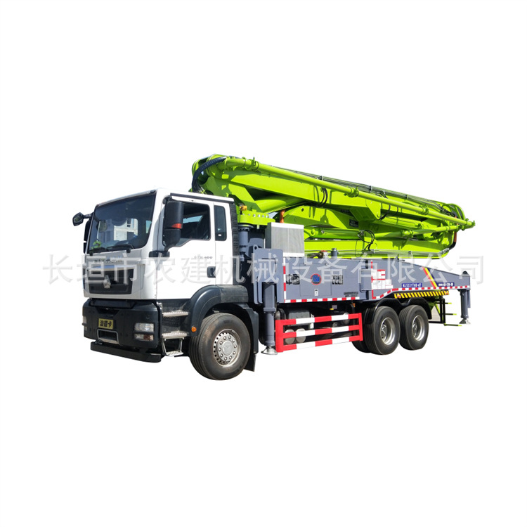 中小型混凝土泵车 臂架水泥泵车 国六标准重汽汕德卡底盘