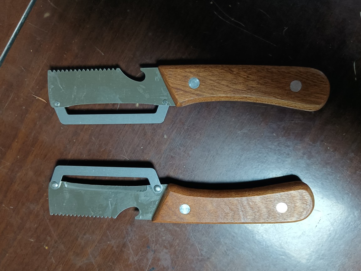 多功能削皮刀不诱钢削皮器刮皮厨房专用水果打皮瓜刨甘蔗刀鱼鳞刨