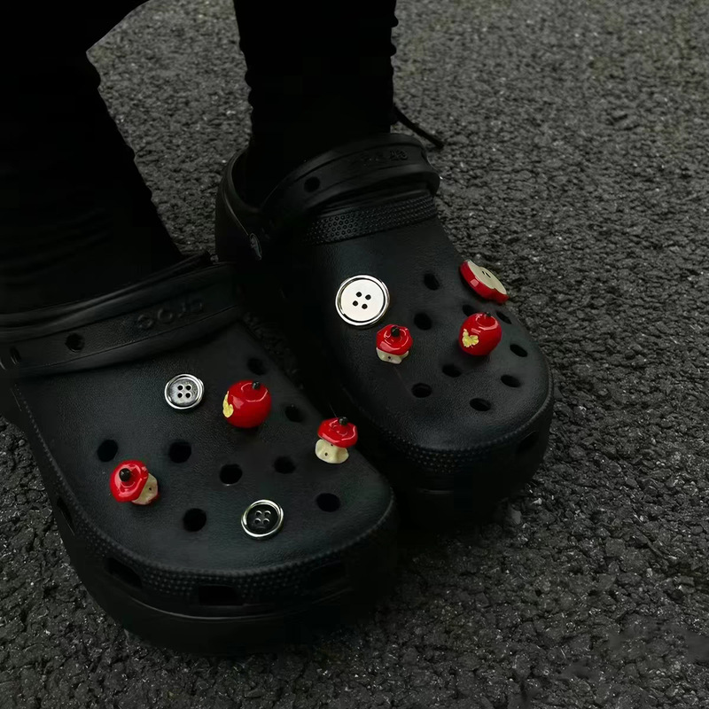 Hello Kitty Cartoon Garden Clogs Accessories DIY Shoe Flower Buckle Decoration Detachable Shoe Clip Hello Kitty Cartoon Garden Clogs Accessories DIY Shoe Flower Buckle Decoration Detachable Shoe Clip