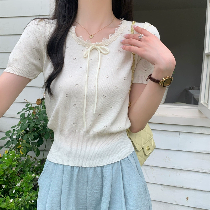 2025 новый летний корейский стиль кружевной топ с бантом, молодежный дизайн с ажурными вставками, вязаный короткий рукав, модный тренд