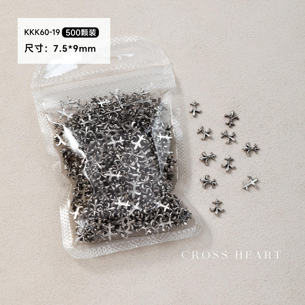 【kkk60-19】 crow heart jewelry