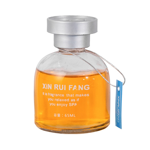 Car perfume refill liquid, car essential oil, fresh car interior ornaments, light fragrance car aromatherapy ornaments