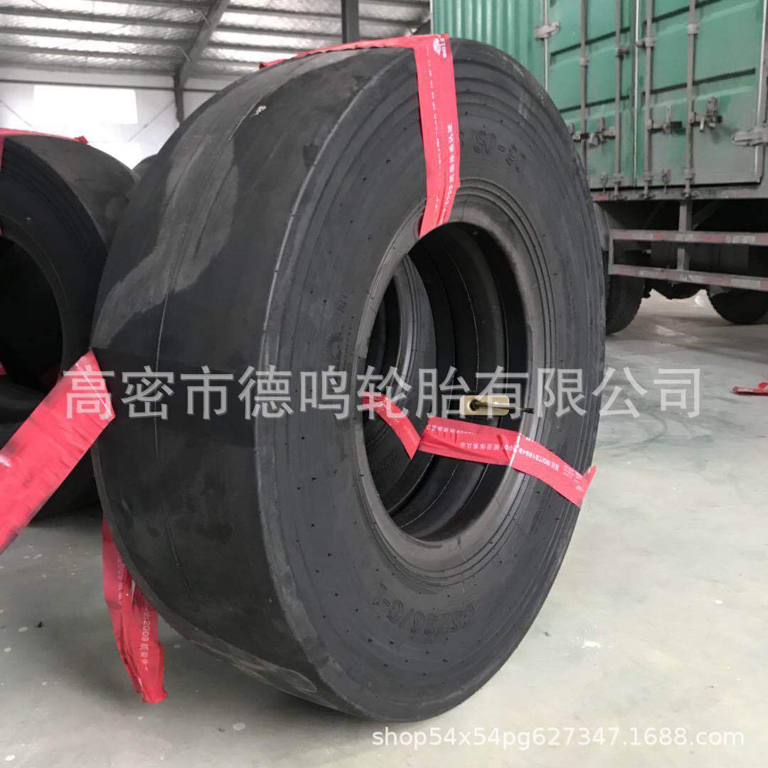 Suministro 13/80-20 rueda de goma rodillo liso 1100-20 14/70-20 maquinaria de ingeniería neumático