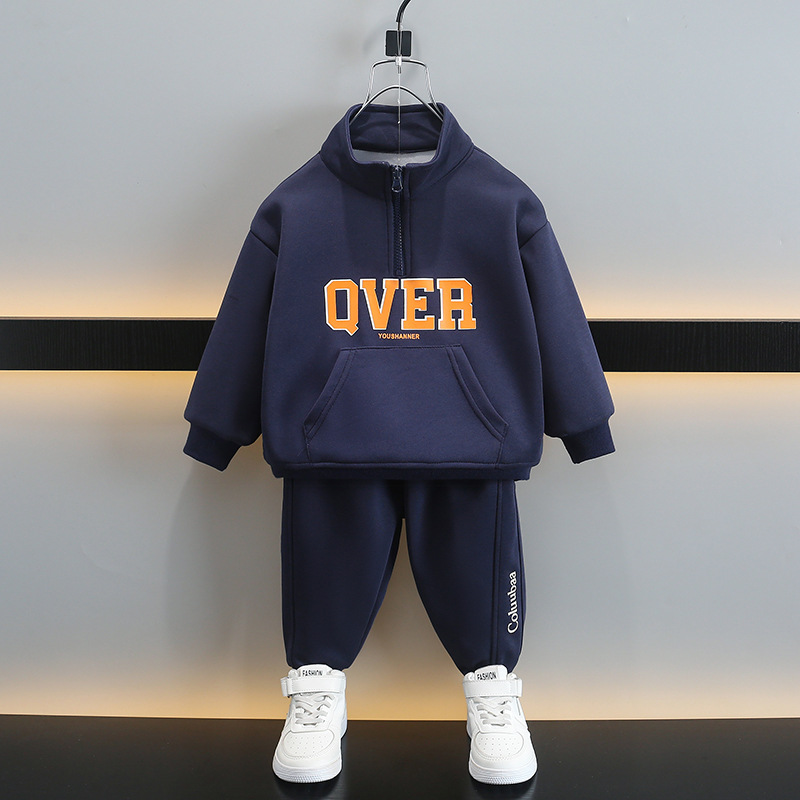 e autunno 2024 Nuovo set di due pezzi alla moda primaverile per bambini, abbigliamento sportivo per bambini alla moda_voghion.com