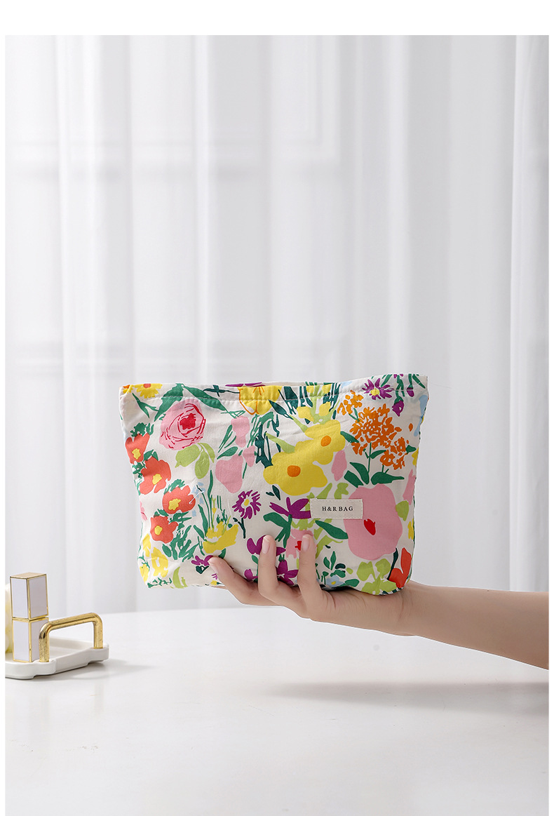 Canvas Flower Square Clutches display picture 4