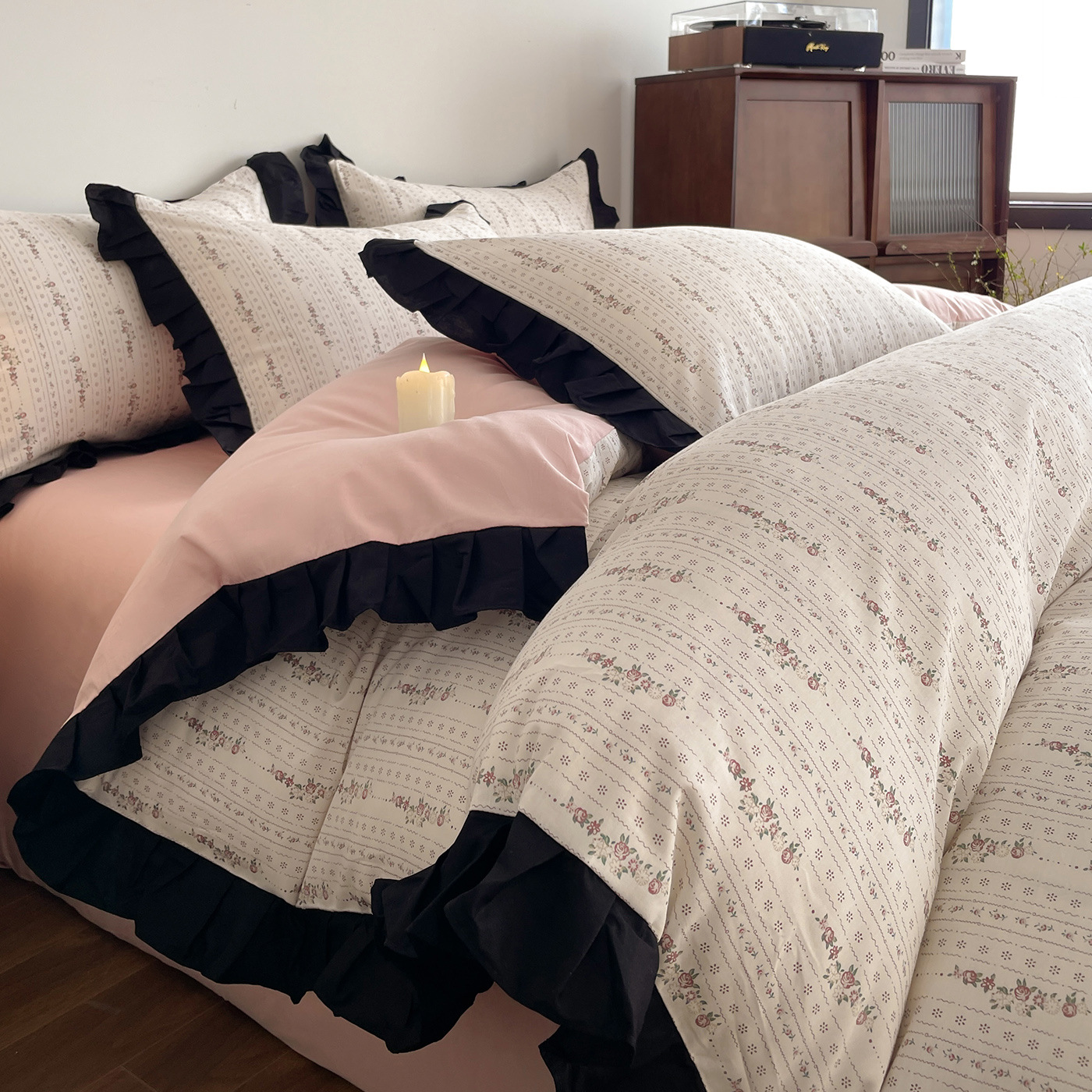 Algodón francés Hepburn encaje de cuatro piezas set de ropa de cama sábanas de cama de tres piezas set pequeño fresco
