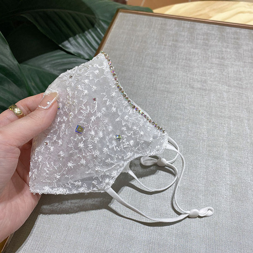 B2509 Summer New Lace Net Dustproof Fashion Versatile Diamond Decorated Breathable Sun Protection Face Mask for Women