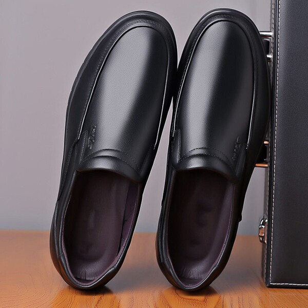 casual breathable non-slip comfortable lightweight shoes