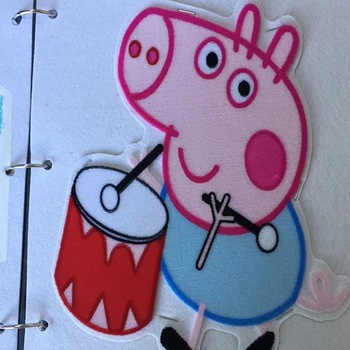 2021时尚新品牙刷绣加工厂深圳龙岗服装手袋电脑绣花章仔特种绣