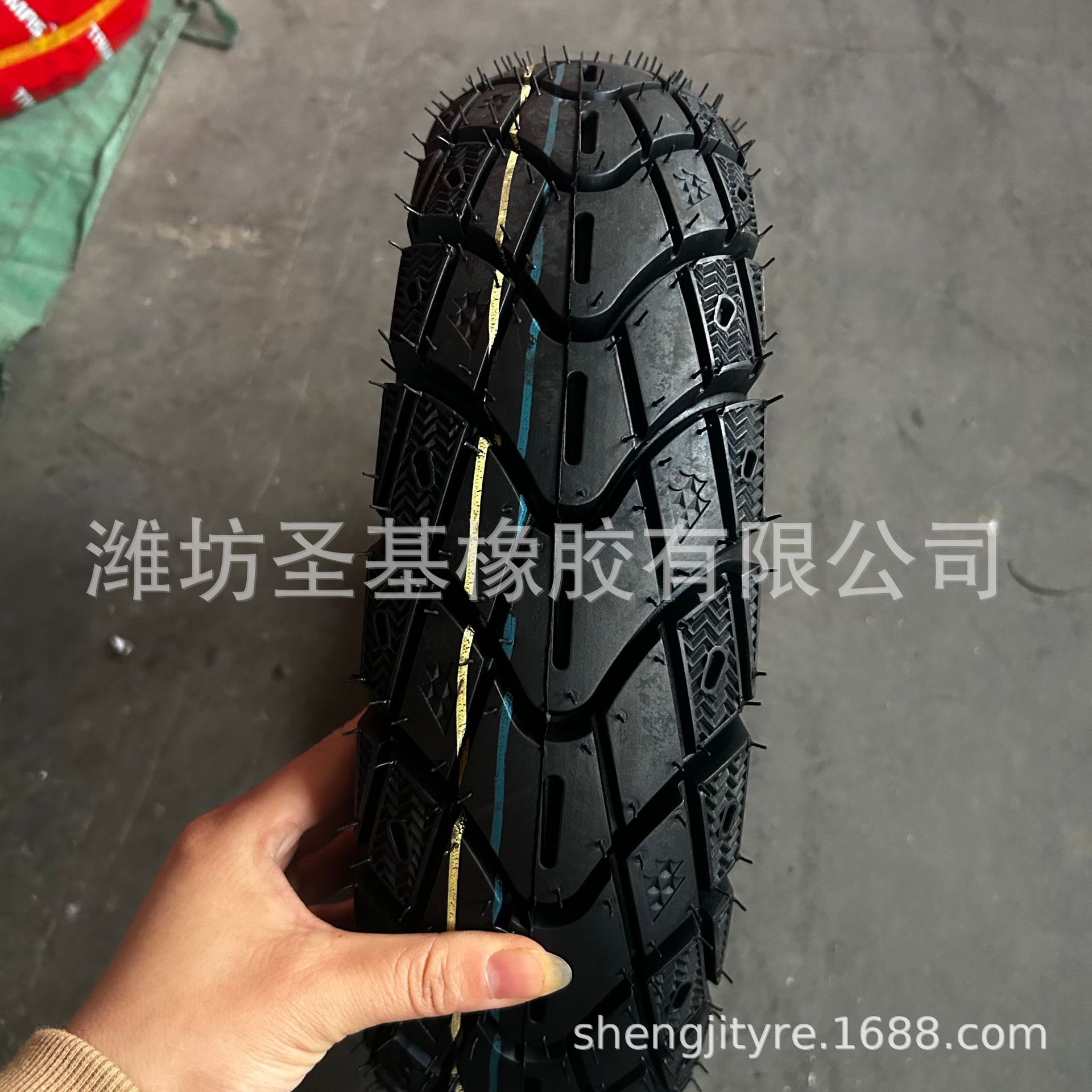 工厂销售摩托车轮胎真空胎100/90-10