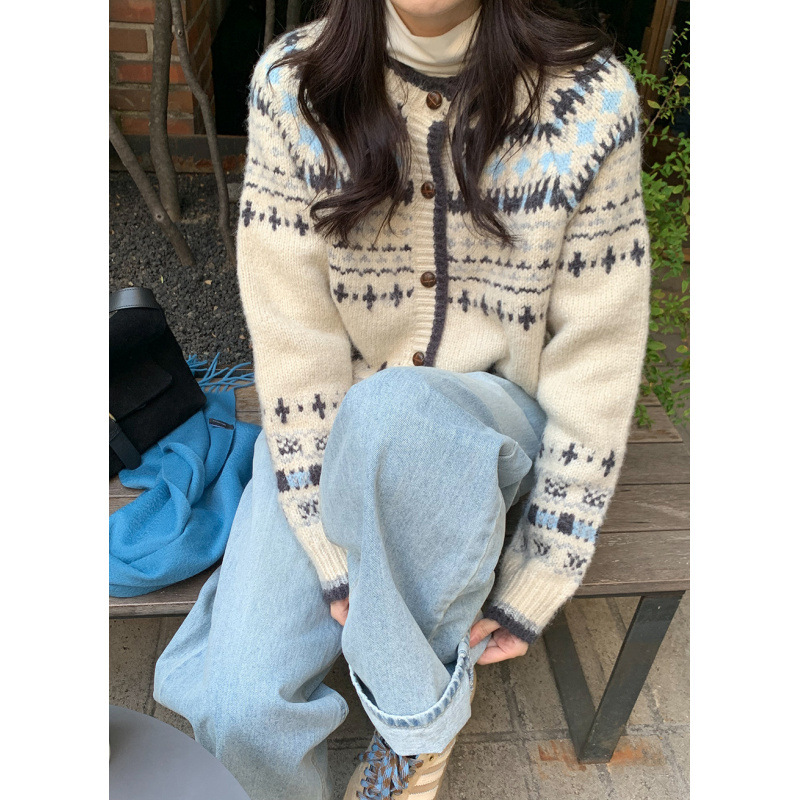 2025 transfronterizo coreano vintage Jacquard abrigo otoño invierno grueso suelto vago viento alto sentido cardigan de punto