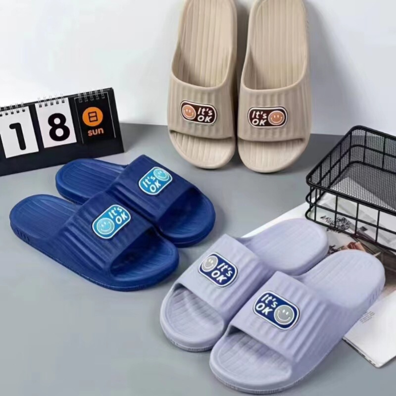 Solid color smile flip-flops wear-resistant soft bottom beach shoes outdoor fashion casual slippers dad indoor home