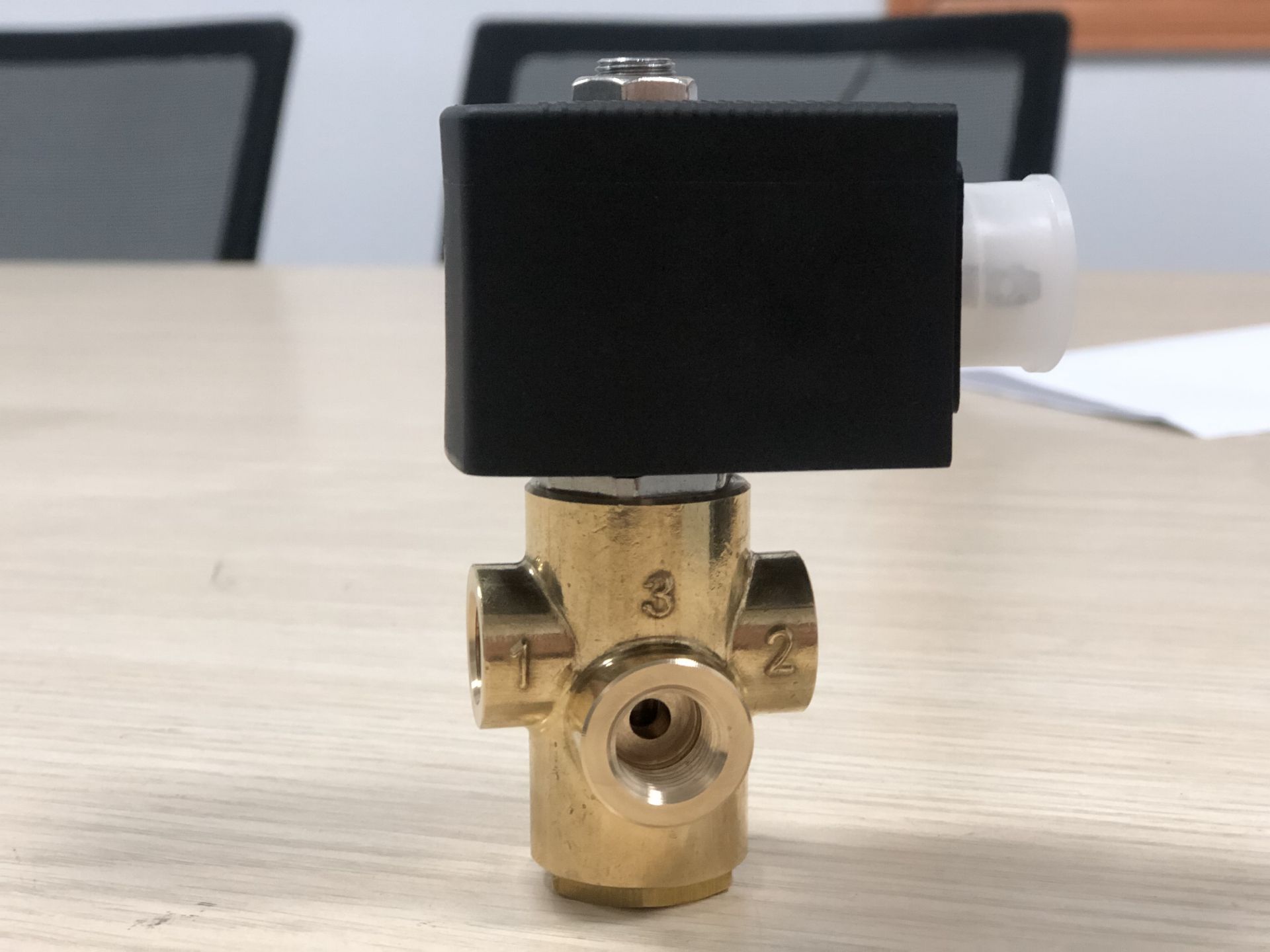 3EB73ACE1CE3A05983BB3BF6EF30F8