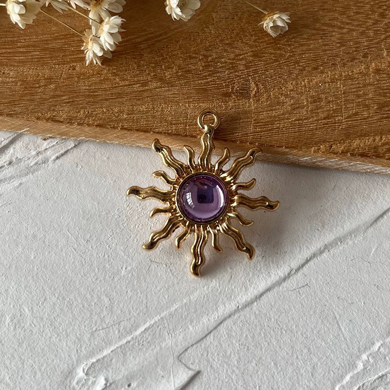 Pendant solar-powered handmade, decorative accessory, DIY, Lolita style