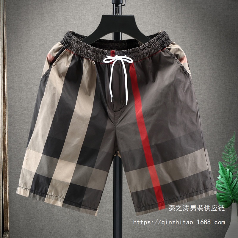 Thin Men's Mid-Length Shorts for Summer, Plaid Large Shorts for Home, Trendy Casual Beach Shorts for Outdoor Wear, Men's Shorts