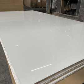 厂家直售白色宝丽板  密度板 各种厚度颜色   胶合板  量大从优