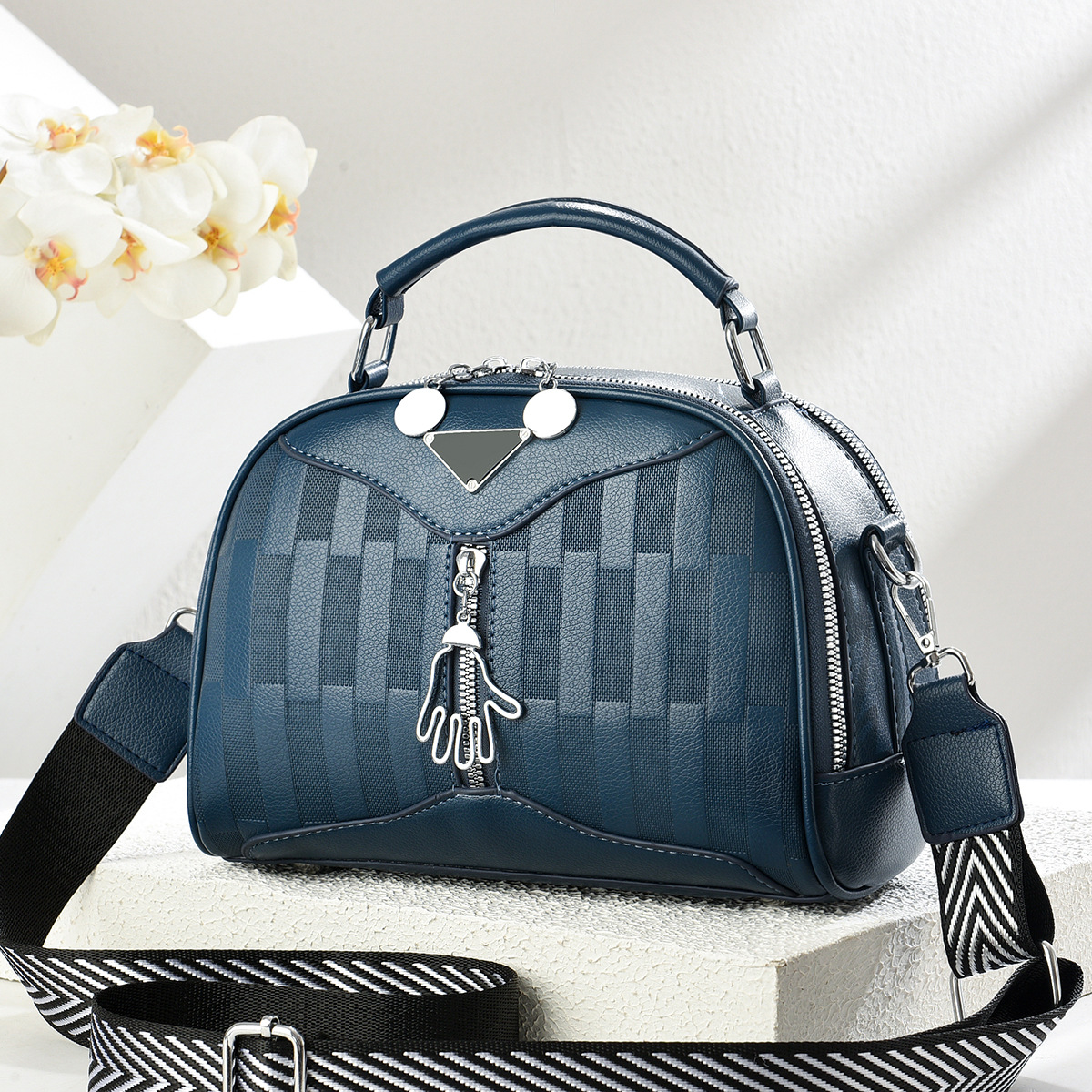 Nueva versión coreana de todo fósforo simple 2025 bolso de mensajero de un solo hombro Emperador rinoceronte verano fabricante de comercio exterior verano bolso pequeño bolso femenino