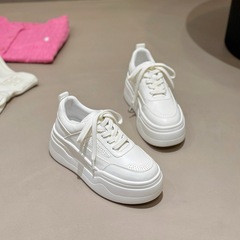2025早秋新款真皮厚底松糕鞋小个子时尚休闲运动轻便小白鞋子女鞋