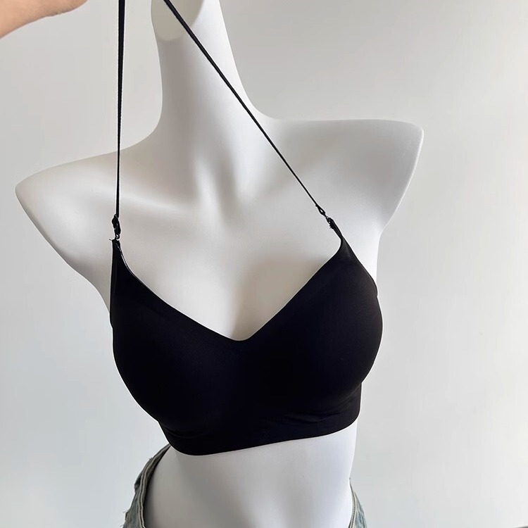 Halter Neck Strapless Bra for Women with Small Bust, Thickened for a Fuller Look, Seamless Cross U-Shaped Backless Bra for Summer Halter Neck Strapless Bra for Women with Small Bust, Thickened for a Fuller Look, Seamless Cross U-Shaped Backless Bra for Summer