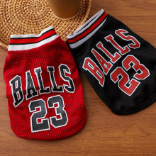 夏季宠物背心小体比熊狗狗透气薄款小型犬字母美式衣服篮球两脚衣