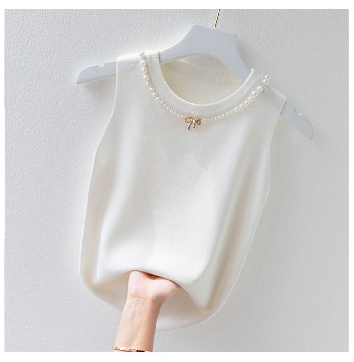 나비 구슬 화이트