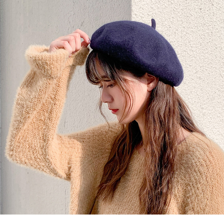 Women's Classic Style Solid Color Eaveless Beret Hat display picture 4