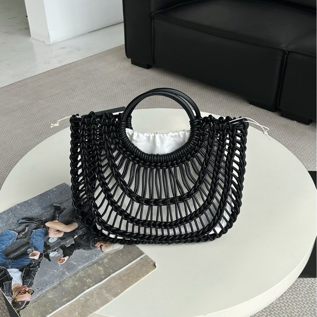 European And American Style 2026 Summer New Straw Bag, Handmade Woven Hollow Handbag, French Vacation Beach Bag For Women