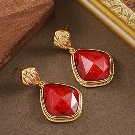 耳钉;耳环;戒指