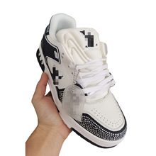 ����Ь�ʯӡ�������п��\����H�ٴ��ЬCross-Border Trade