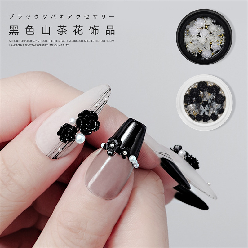 Internet celebridad nueva manicura blanco y negro Camellia perla joyería tridimensional mariposa oro bola de acero mezclado joyería de uñas