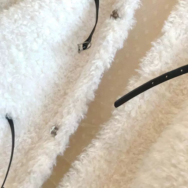 Shearling‑style winter jacket, faux‑fur cozy oversized coat, white, sizes S–L