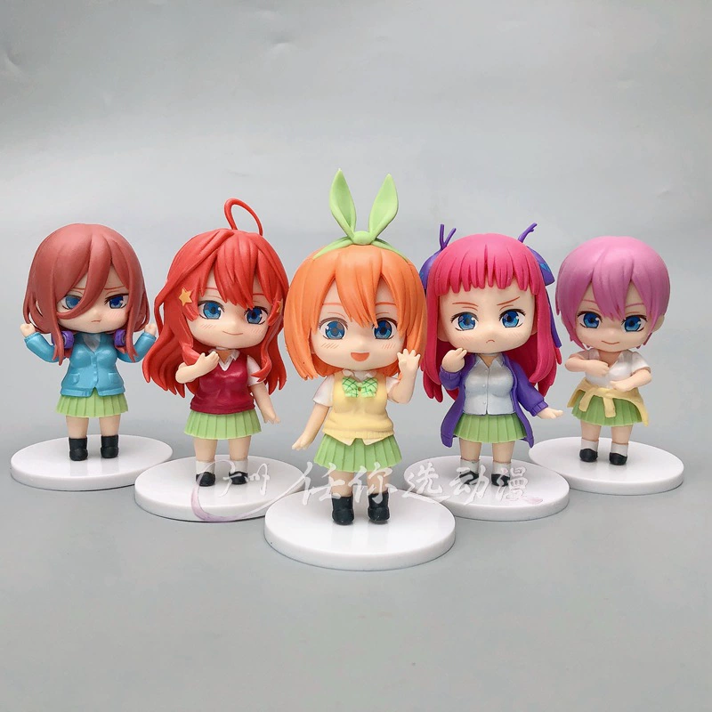 [Аниме-брелоки в стиле чиби 5 видов (5 версий) персонажи направления The Quintessential Quintuplets, набор мини-брелков-игрушек для выкладки]