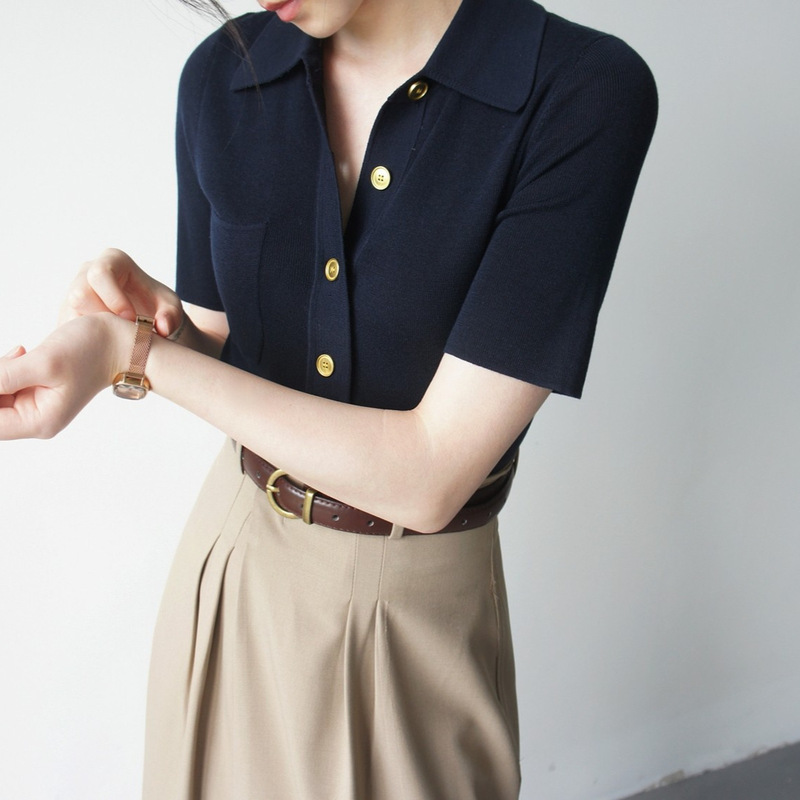 High-End French-Style Polo Collar Ice Silk Knit Shirt for Women, 2026 New Summer Short-Sleeve T-Shirt, Elegant and Unique Top