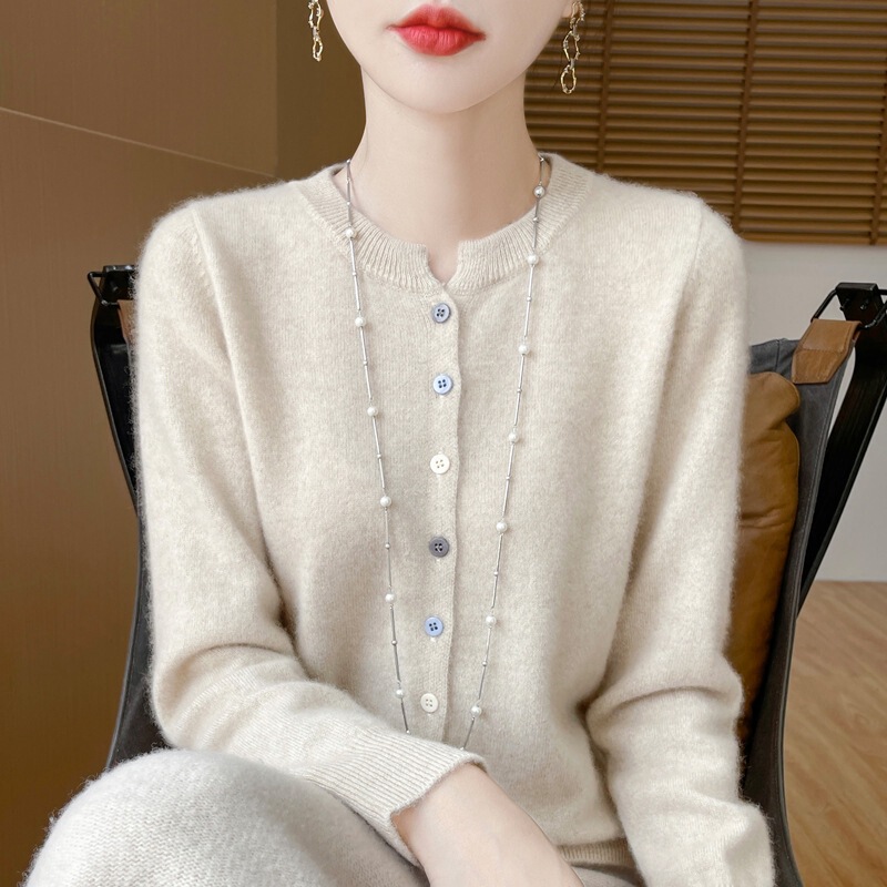 100% Pure Wool Cardigan for Women, New 2025 V-Neck Fashion Versatile Knitted Base Sweater, Warm Fleece Sweater Trendy